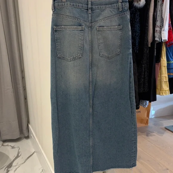Zara women’s denim maxi skirt Blue - Picture 6 of 7